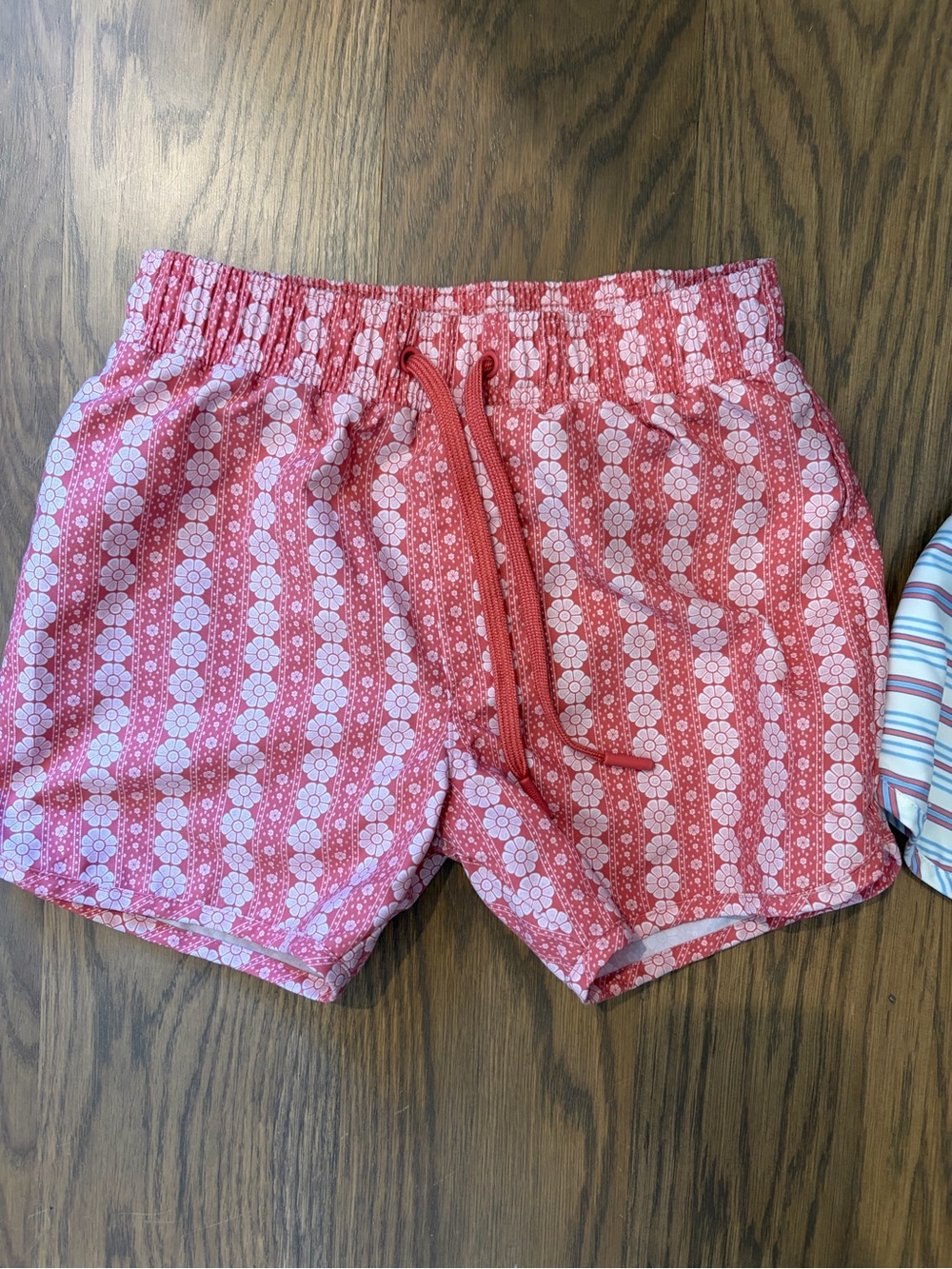 Boys MINNOW SWIM Pinkish Red Floral Stripe Drawstring Trunks 7 / 8